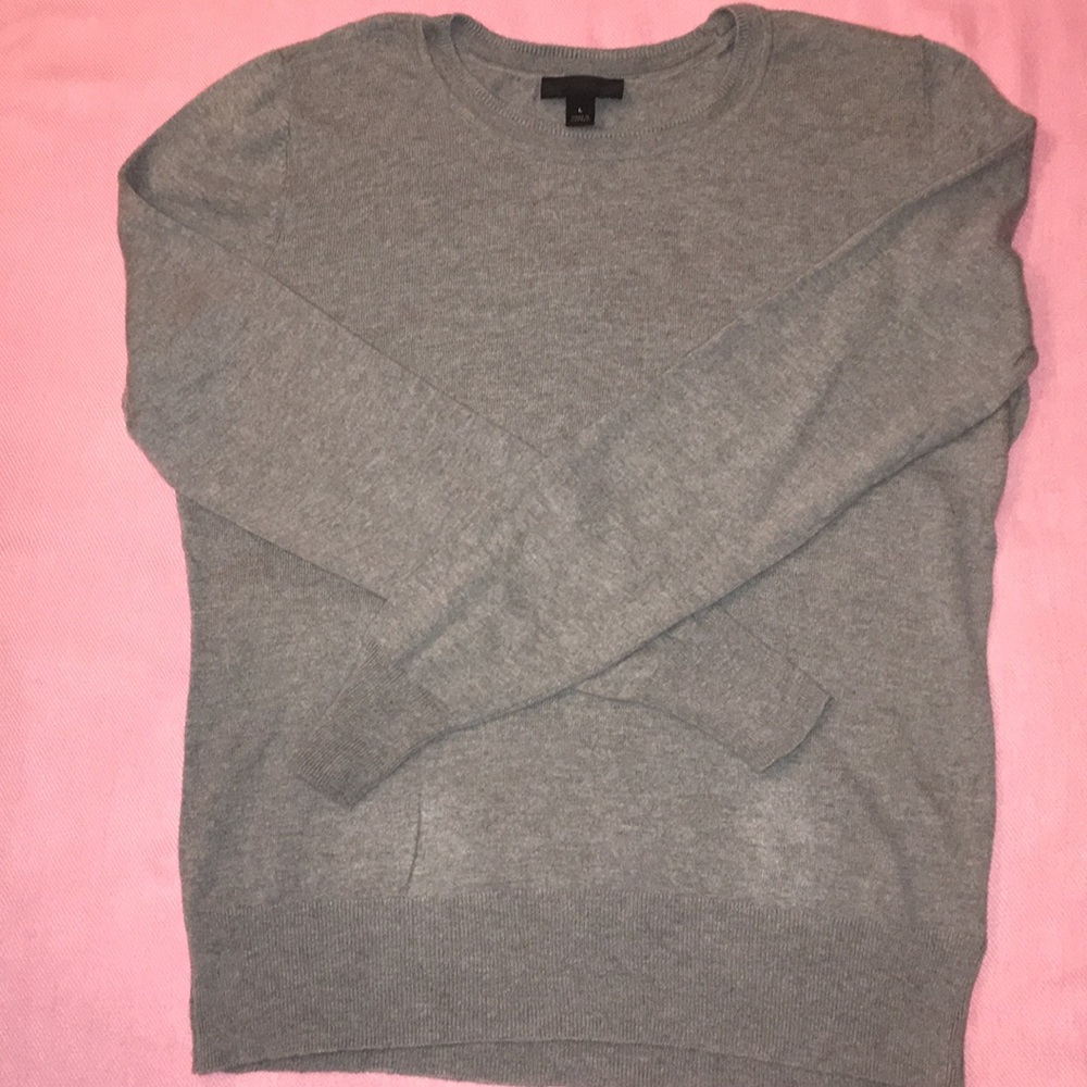 WORTHINGTON Basic Gray Sweater